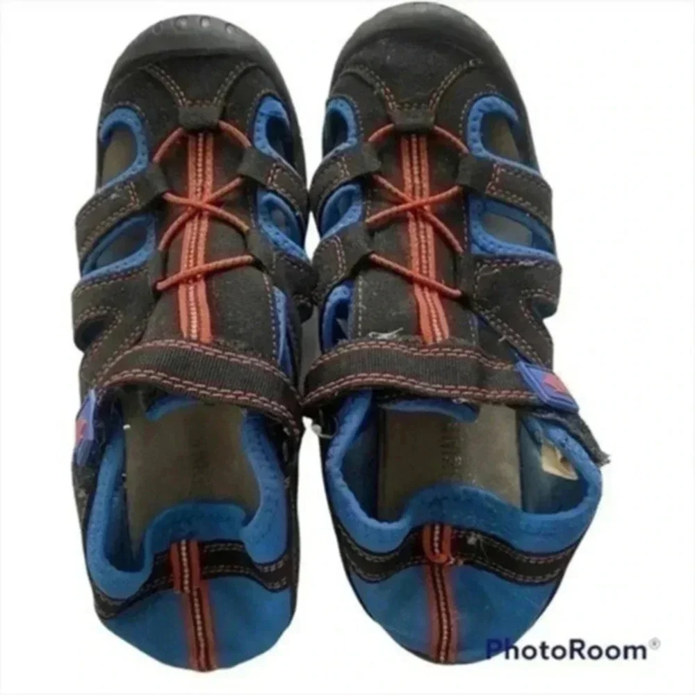 Denali Fisherman sports big kids Sandals size 5
